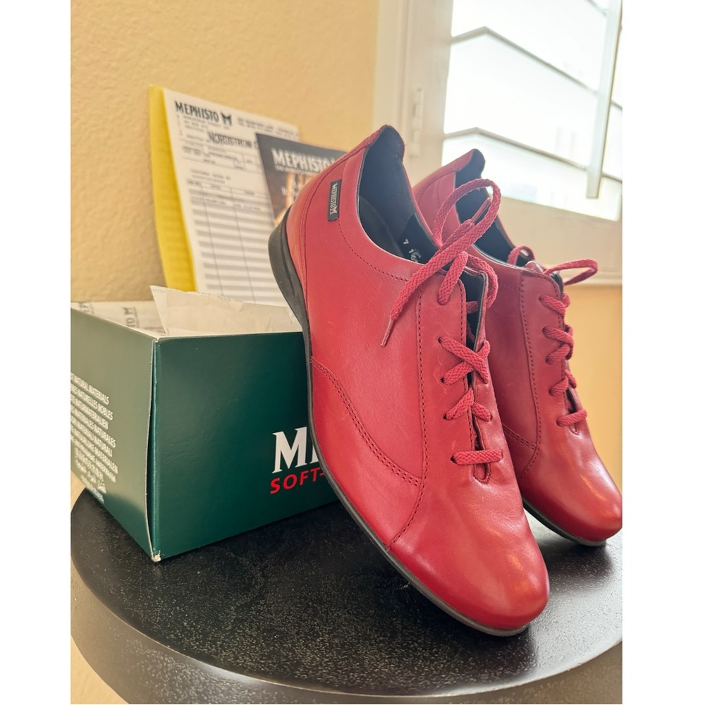 Vintage Mephisto Leather Lace-Up Loafer Style Shoes in Oxblood Red - NWT/Box